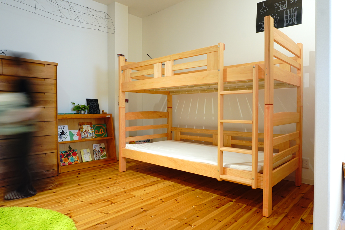 咲　ヒノキ２段ベッド