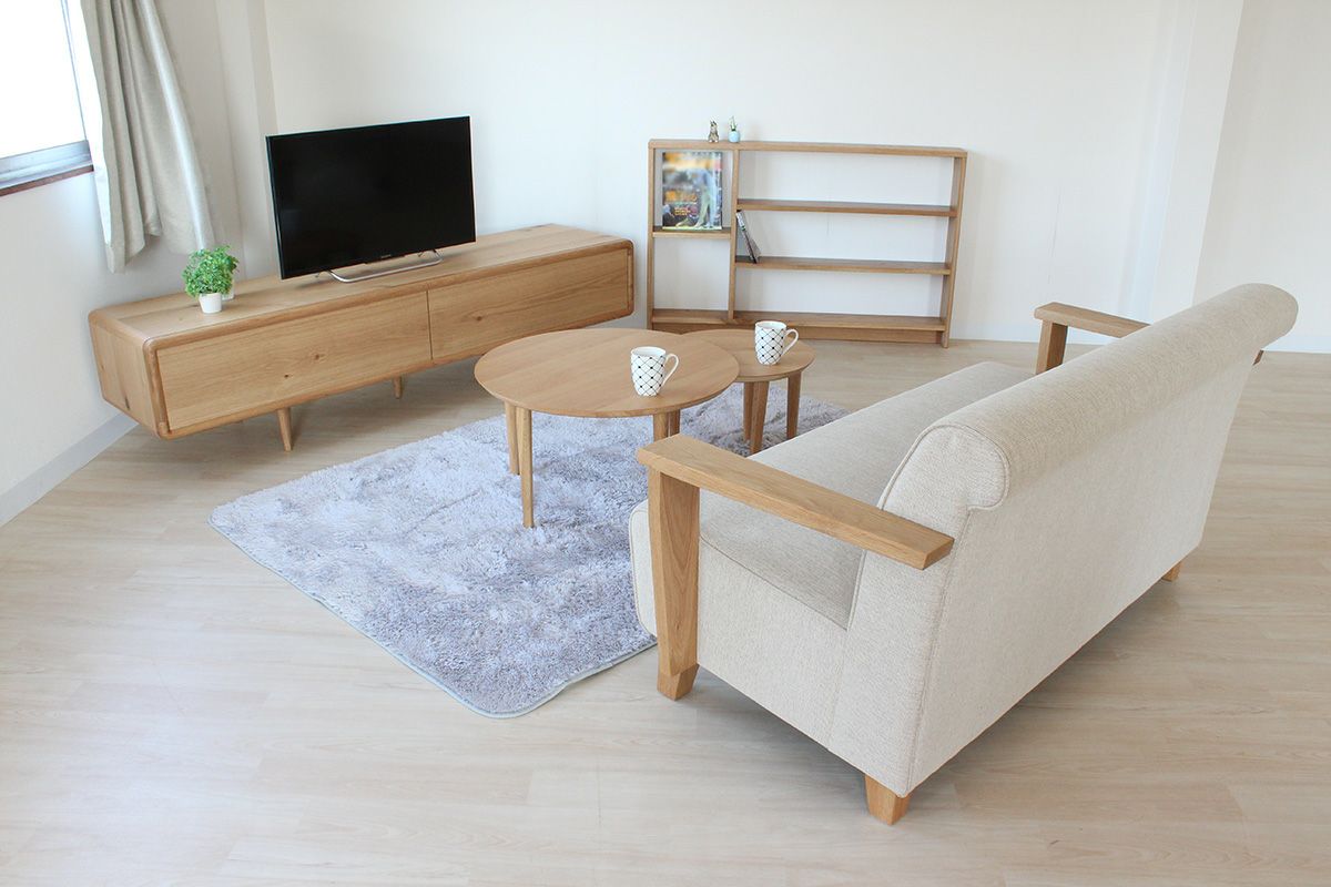 サイズオーダー「ポーチカ肘掛付きソファー二人掛け」幅120・幅130・幅140・幅150は、幅を別注（オーダー）可能