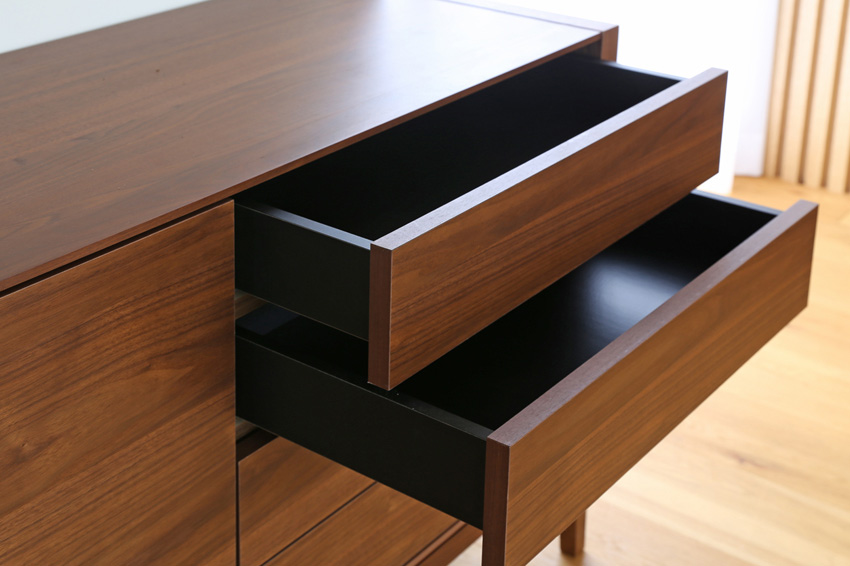 プッシュオープンタイプの引き出し