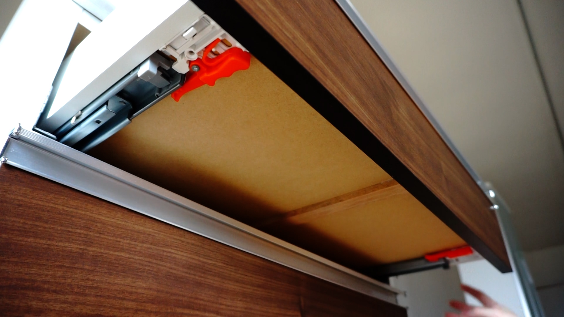 ソフトクローズレール