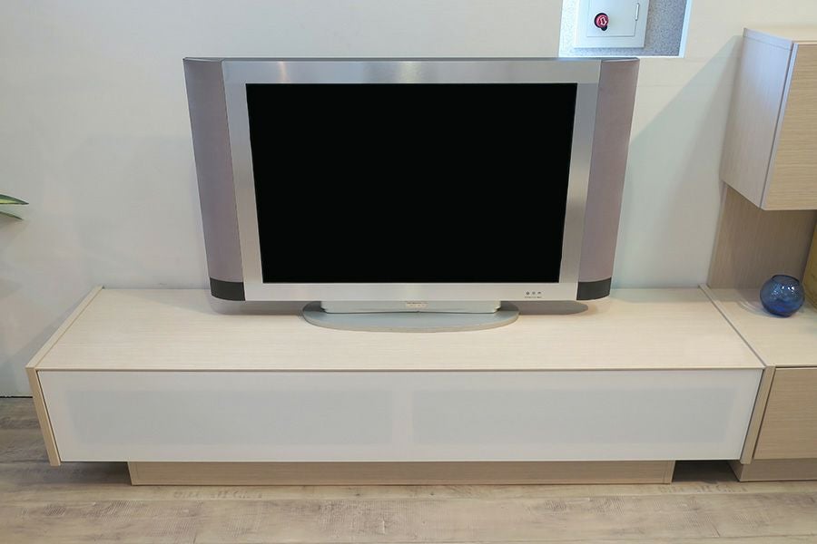 【最終値下げ】テレビボード(4月中旬までの出品) XANDER DESIGNS JULIE TV BOARD 1600 WHITE OAK / サンダーデザイン