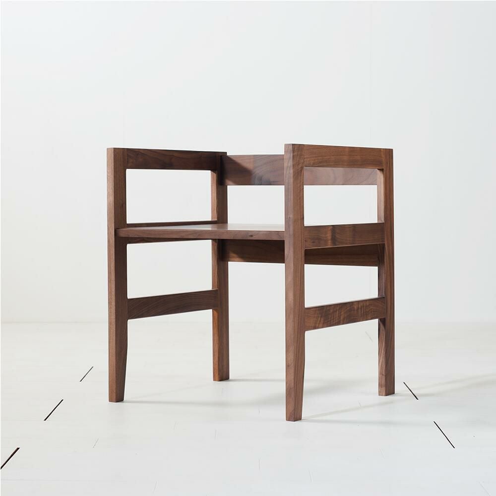 ムーンチェア（ウォールナット）