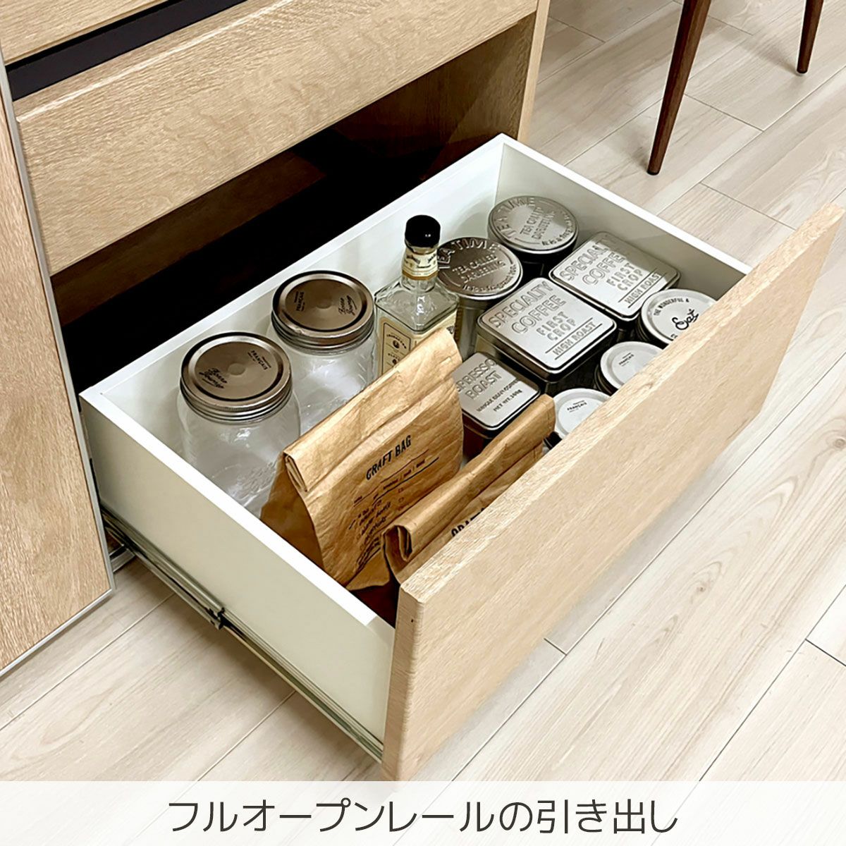 巨大な　重厚な　収納家具　綺麗 幅120 奥行48 高さ180】片引き戸で半オープンタイプの収納庫 レックス